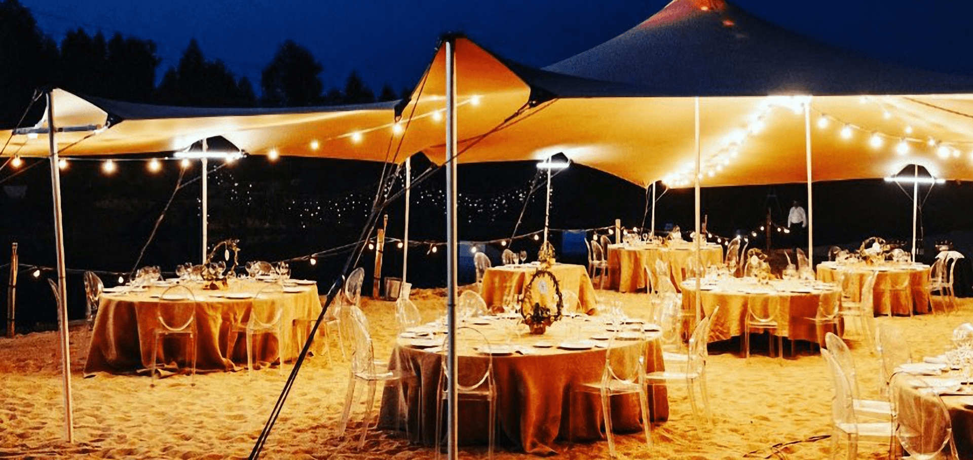 Stretch Tent - Large canopy for events providing up to 300m2 of covered floor area